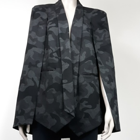 G.I.L.I. Jackets & Blazers - G.I.L.I Camo Open Front Cape Jacket